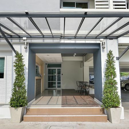 B32 Apartment Bangkok Ngoại thất bức ảnh