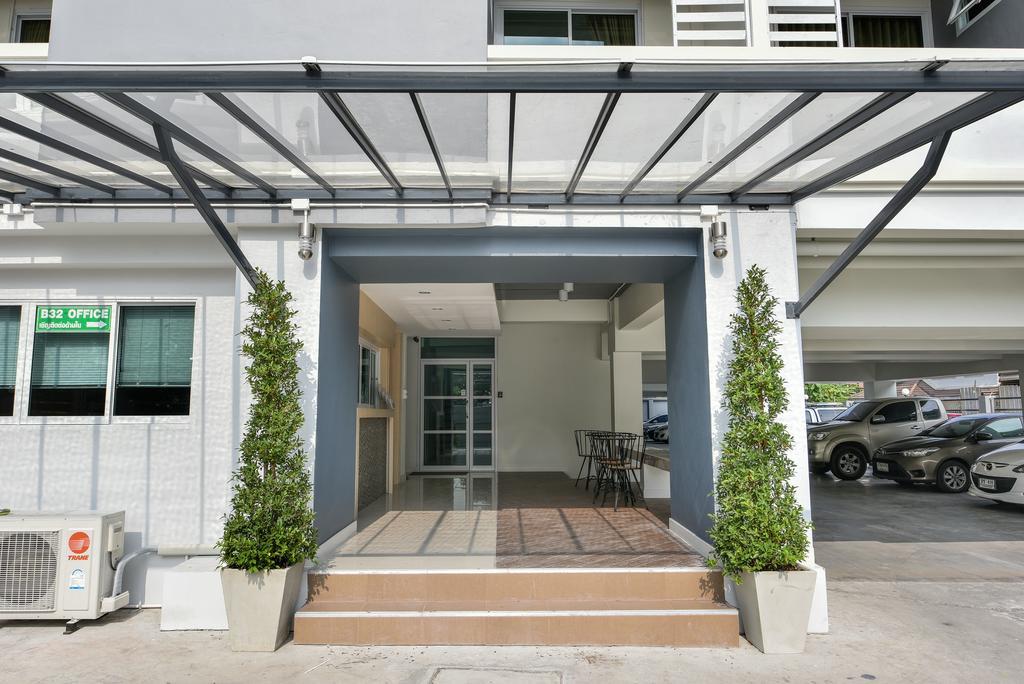 B32 Apartment Bangkok Ngoại thất bức ảnh