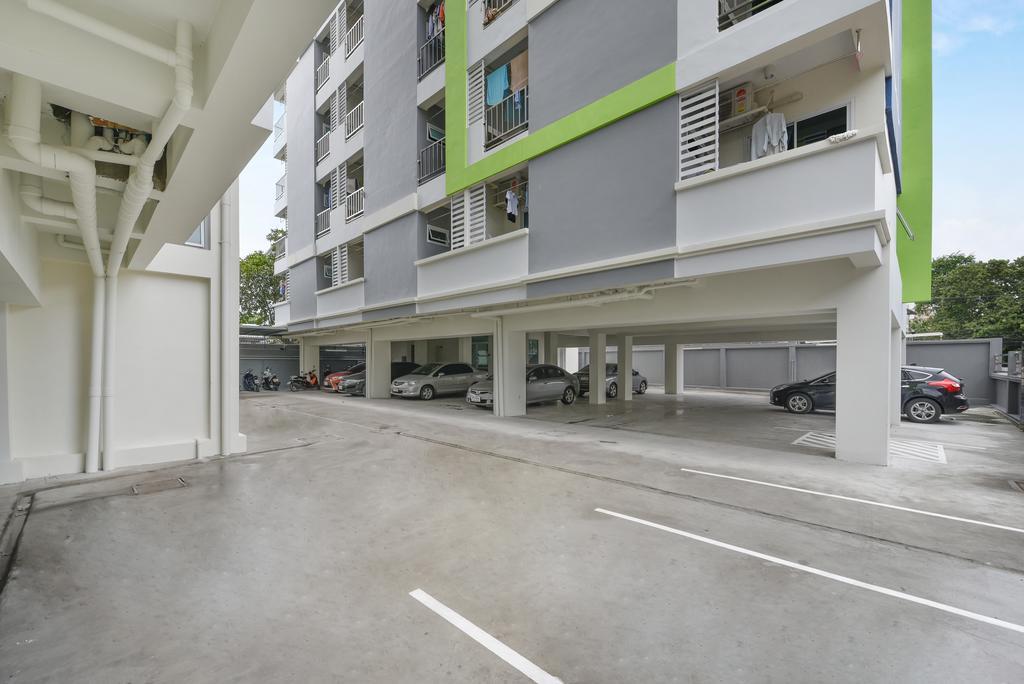 B32 Apartment Bangkok Ngoại thất bức ảnh